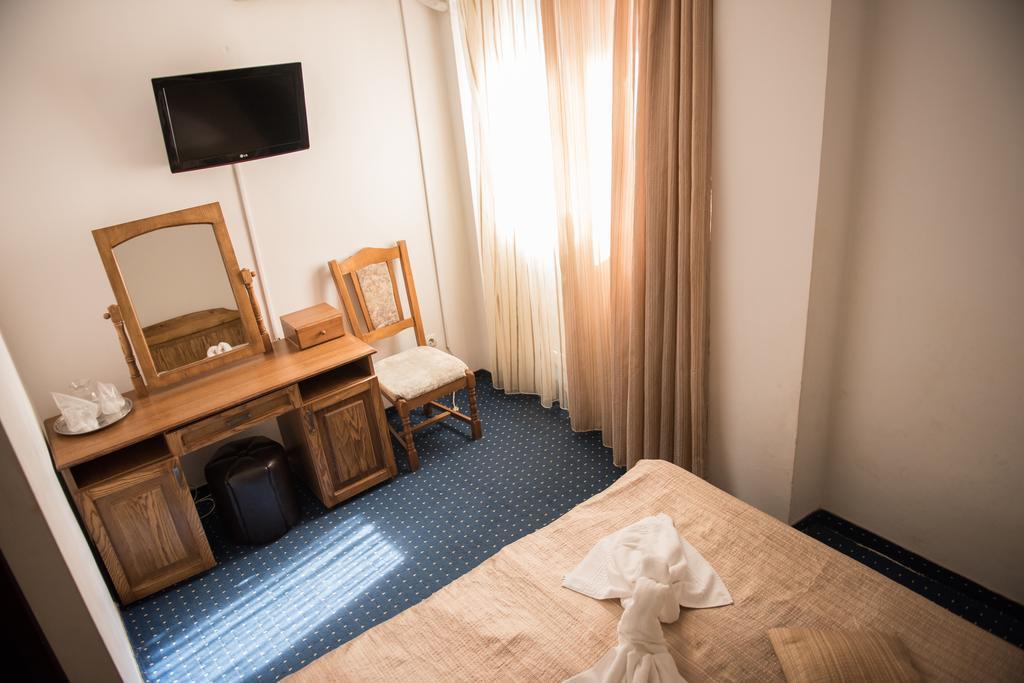 Hotel Dynes Eforie Nord Exteriér fotografie
